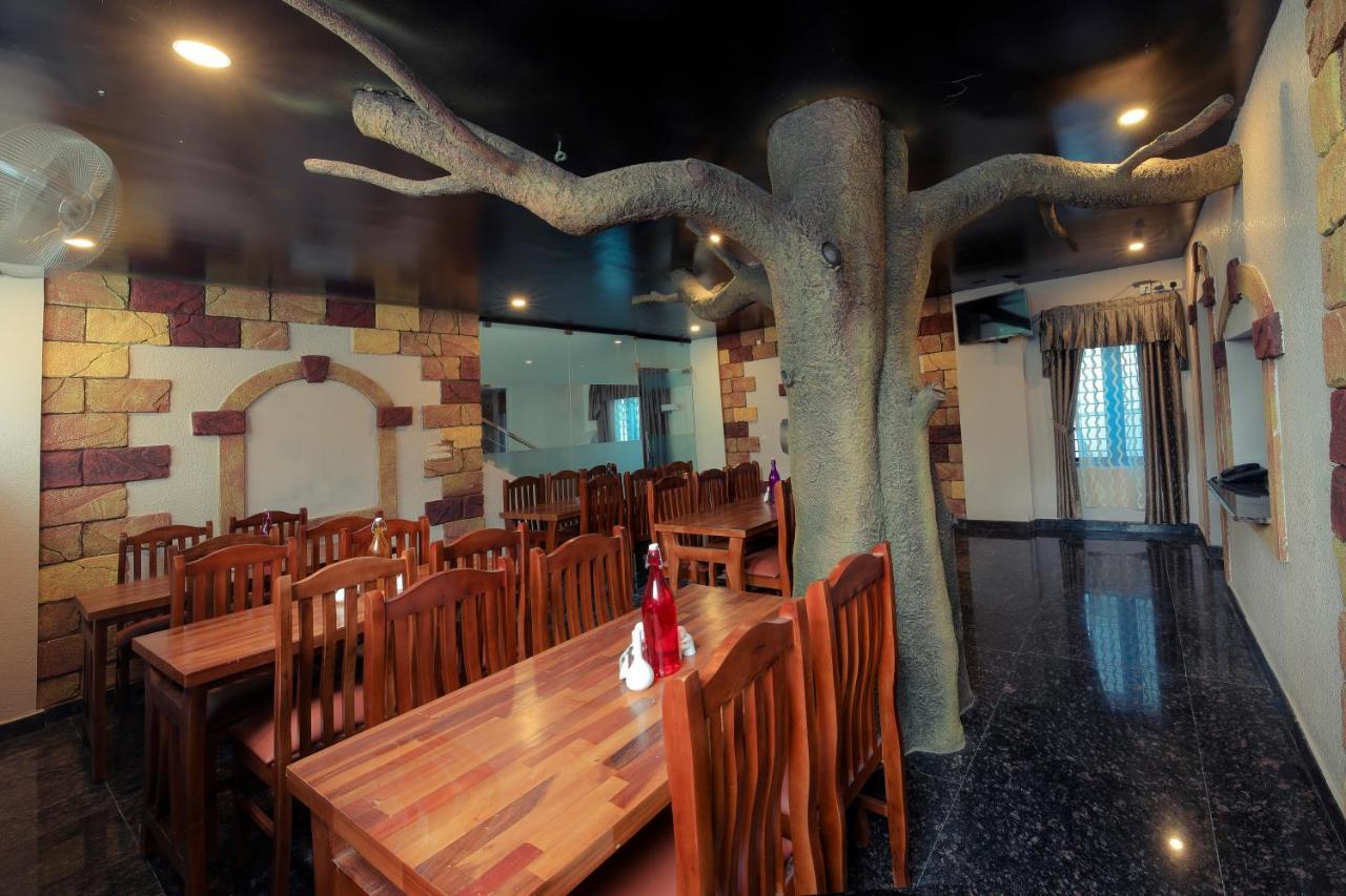 Thenmala Hormuz Inn Kolattupuzha ภายนอก รูปภาพ