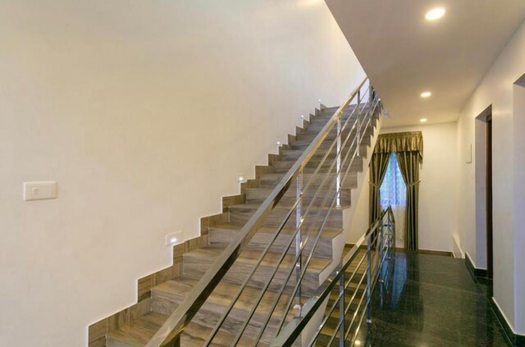 Thenmala Hormuz Inn Kolattupuzha ภายนอก รูปภาพ